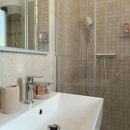 Veramare For 2 Holiday home Medulin